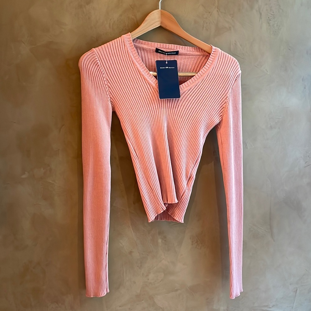 Rare NWT Pink Brandy Melville V Neck Sweater
